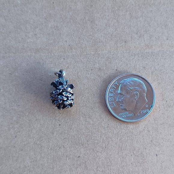 Vintage James Avery Pine Cone Charm Sterling Silver Retired Not Signed - Picture 3 of 6